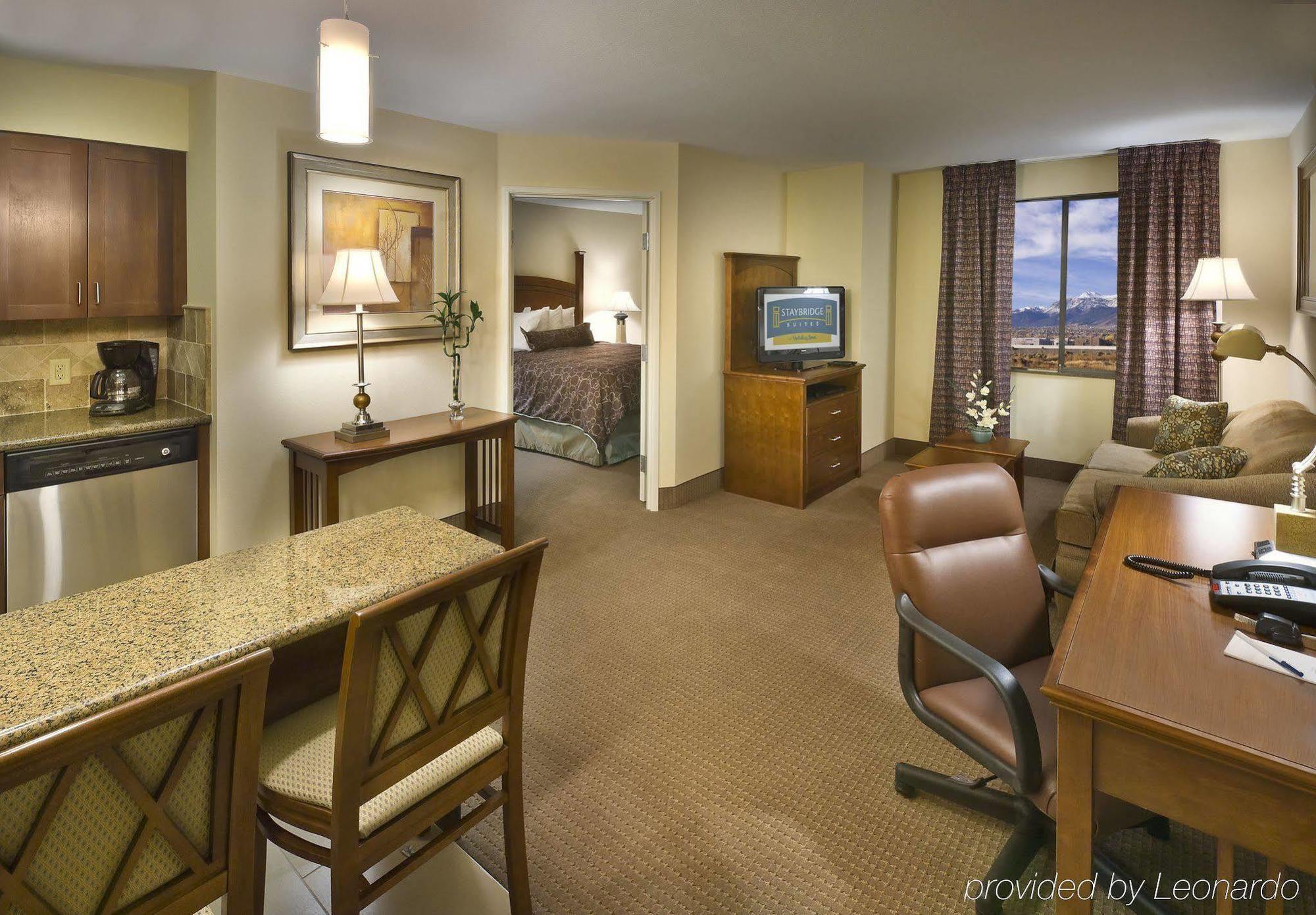 Staybridge Suites Reno Nevada, An Ihg Hotel Oda fotoğraf